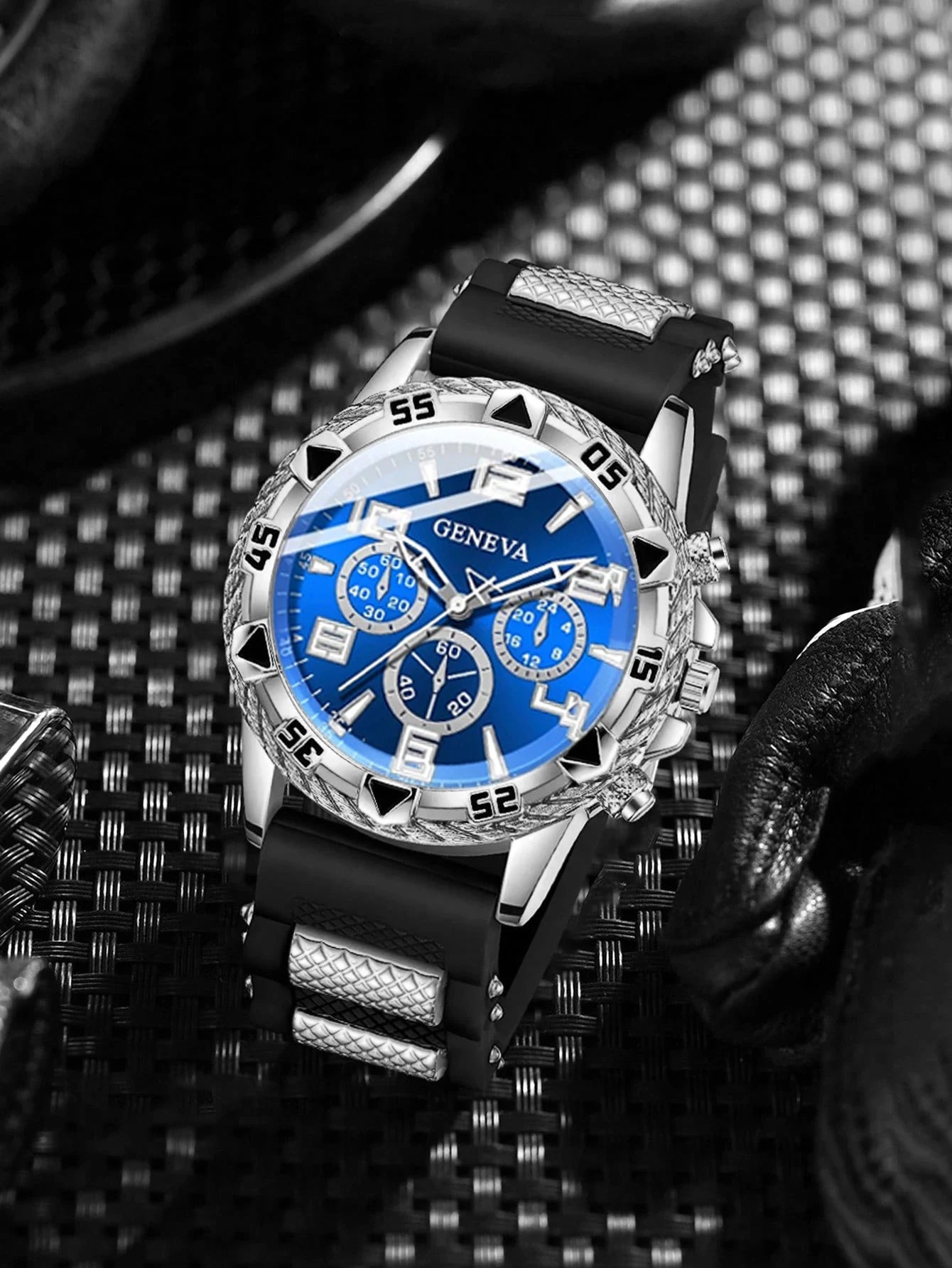 Men's Silicone Strap Quartz Watch